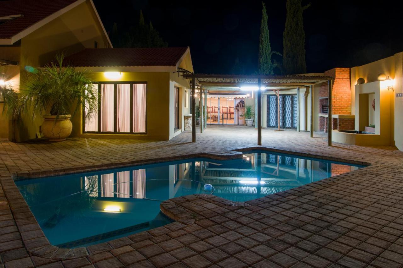 Toscana Estate Bloemfontein Exterior foto